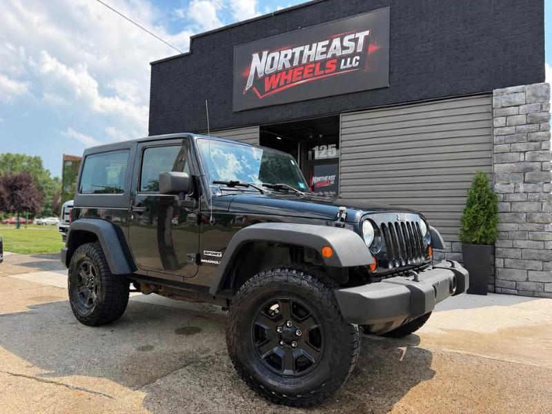 Jeep Wrangler Sport 4WD 2011