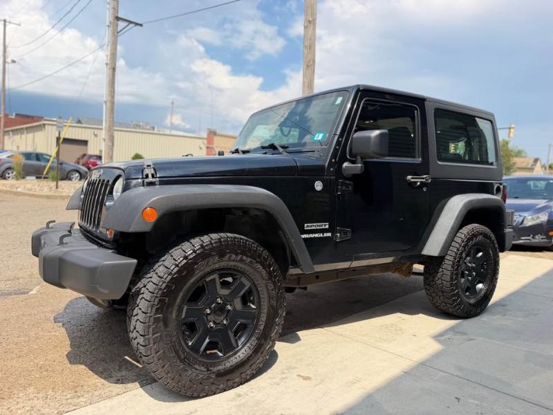Jeep Wrangler Sport 4WD 2011