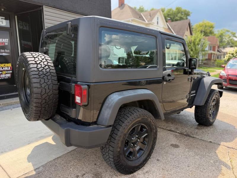 Jeep Wrangler Sport 4WD 2011