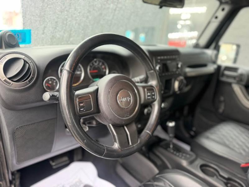 Jeep Wrangler Sport 4WD 2011