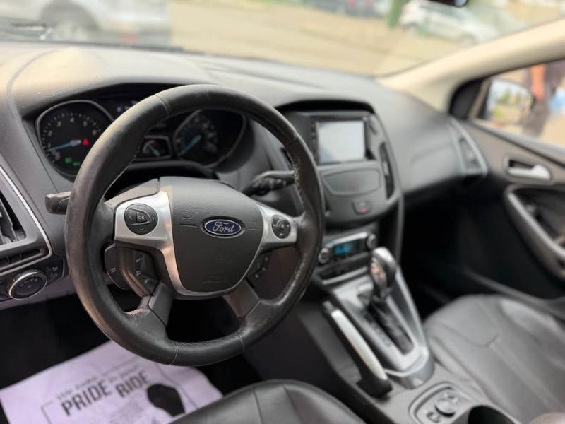 Ford Focus Titanium Hatch 2013