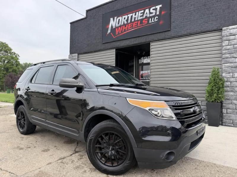 Ford Explorer Base 4WD 2013
