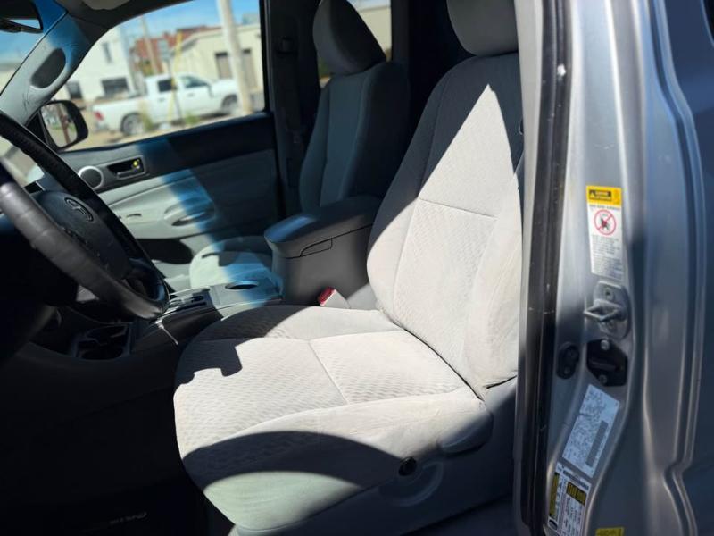 Toyota Tacoma Access Cab V6 4WD 2011