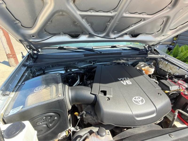 Toyota Tacoma Access Cab V6 4WD 2011
