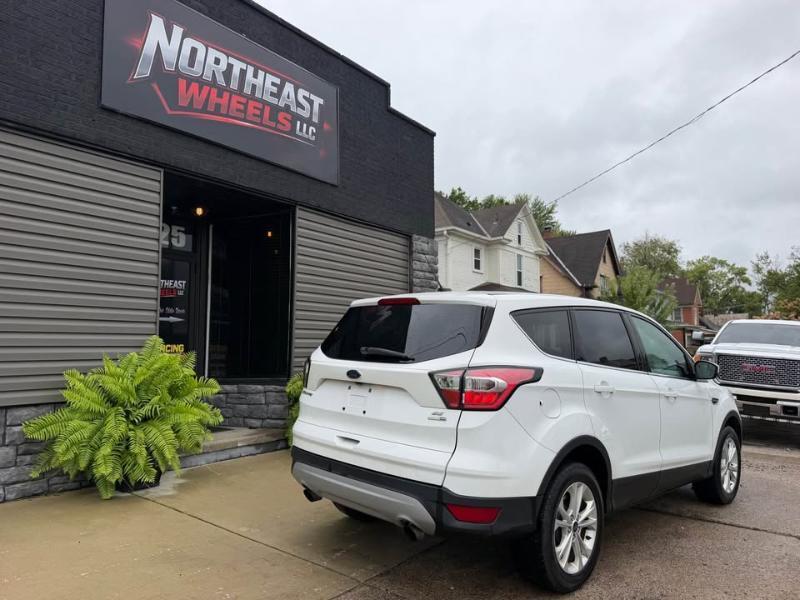 Ford Escape SE 4WD 2017