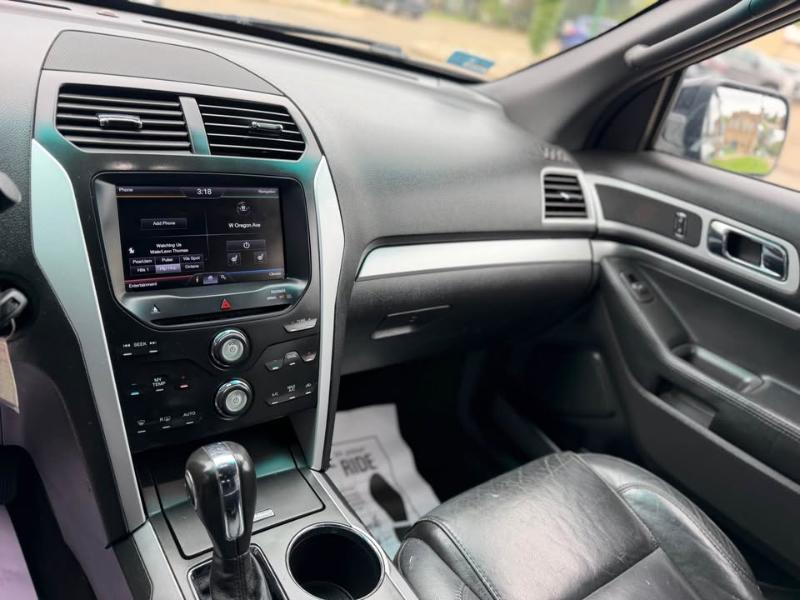 Ford Explorer XLT 4WD 2013