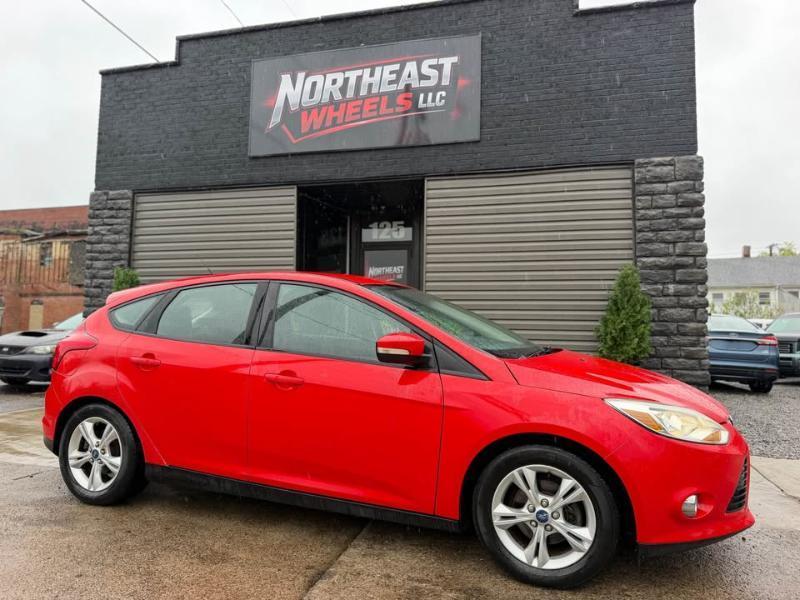 Ford Focus SE 2012