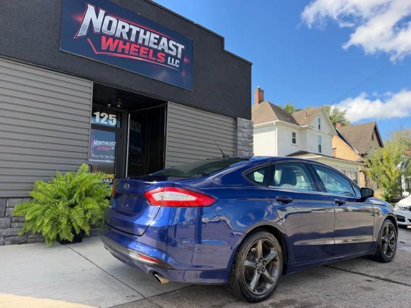 Ford Fusion SE 2013