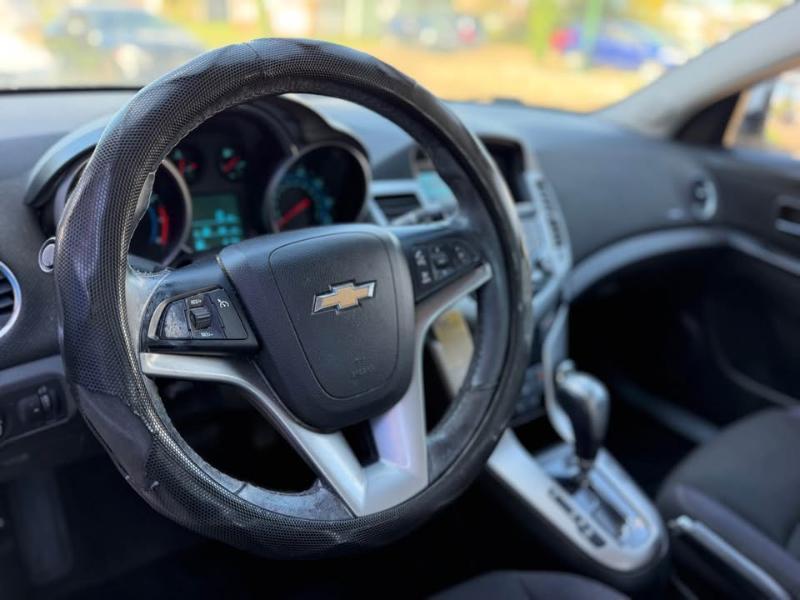 Chevrolet Cruze 1LT 2012
