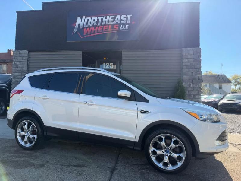 Ford Escape Titanium 4WD 2013