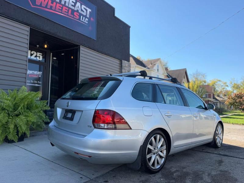 Volkswagen Jetta SportWagen 2.0L TDI 2014