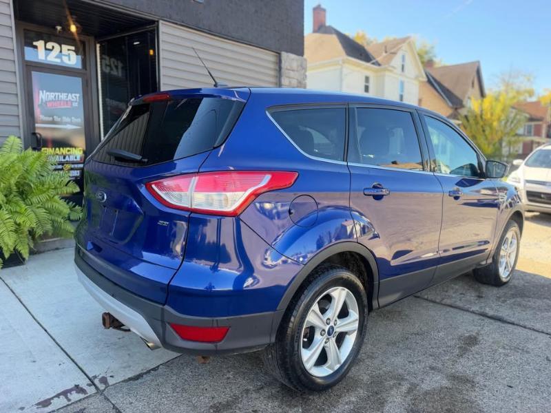 Ford Escape SE FWD 2015
