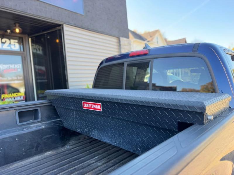 Toyota Tacoma Double Cab Long Bed V6 Auto 4WD 2012