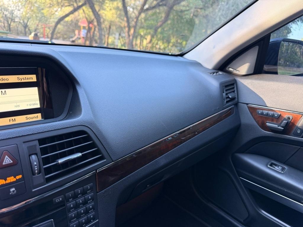 2010 Mercedes-Benz E-Class E550 - Photo 35