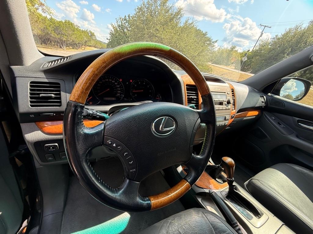 2004 Lexus GX 470 - Photo 26