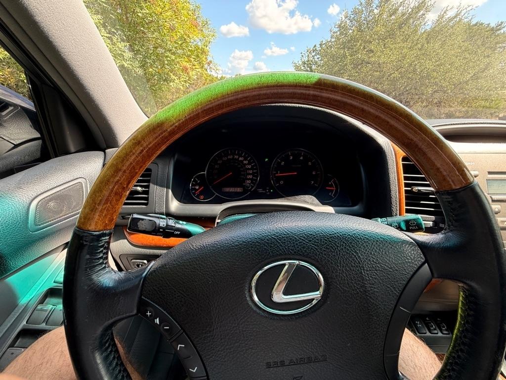 2004 Lexus GX 470 - Photo 30