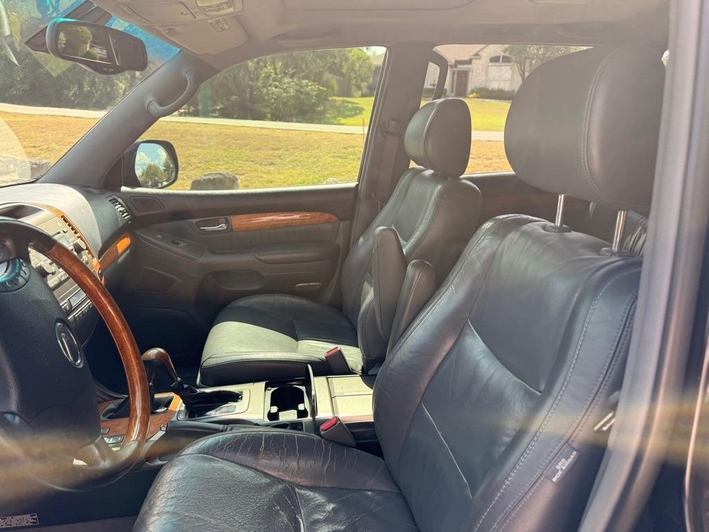 2004 Lexus GX 470 - Photo 38