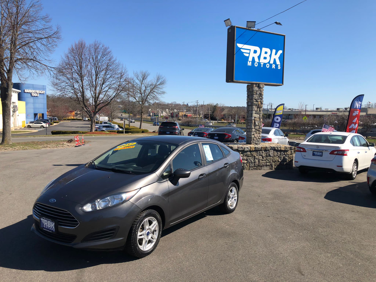 Used 2017 Ford Fiesta SE Sedan for Sale in Peabody MA 01960 RBK Motors