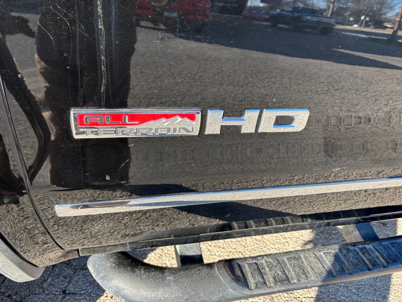 GMC Sierra 2500HD 4WD Crew Cab 159" AT4 2015