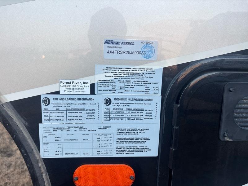 Forest River Riverstone  2018