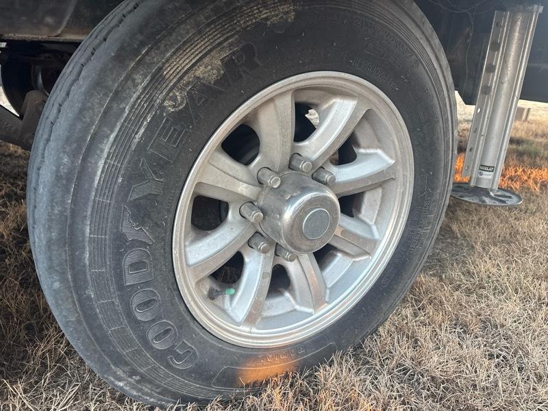 Forest River Riverstone  2018