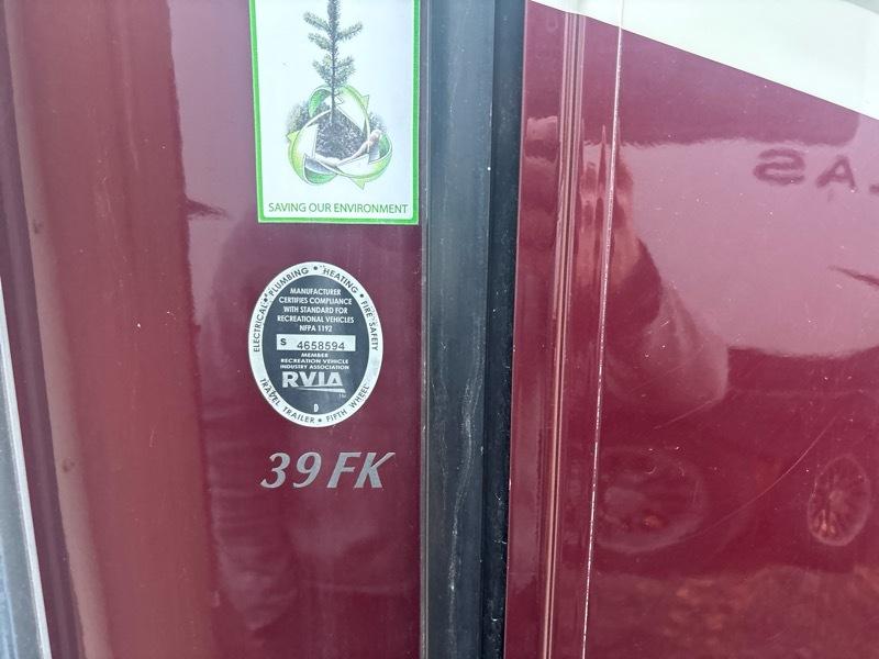 Forest River Riverstone  2018