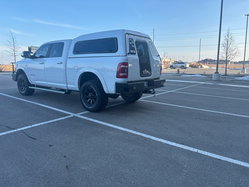RAM 2500 Laramie Crew Cab SWB 4WD 2022