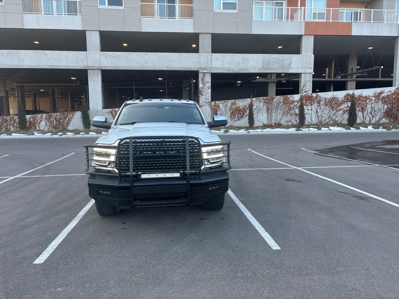 RAM 2500 Laramie Crew Cab SWB 4WD 2022