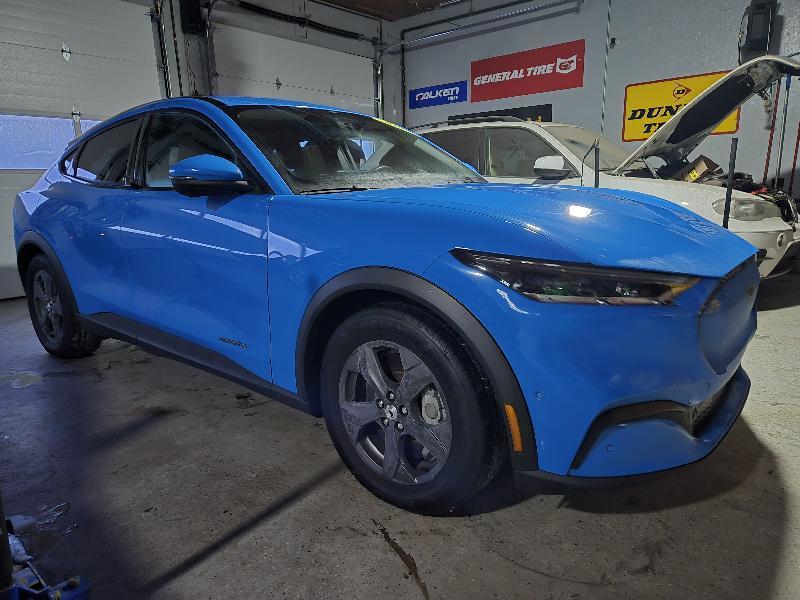 Ford Mustang Mach-E Select 2022