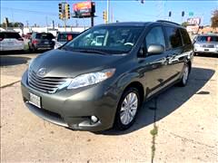 2011 Toyota Sienna 