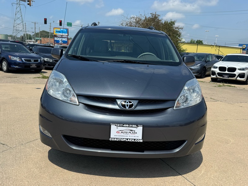 Toyota Sienna XLE FWD 2009 Toyota Sienna XLE FWD 2009