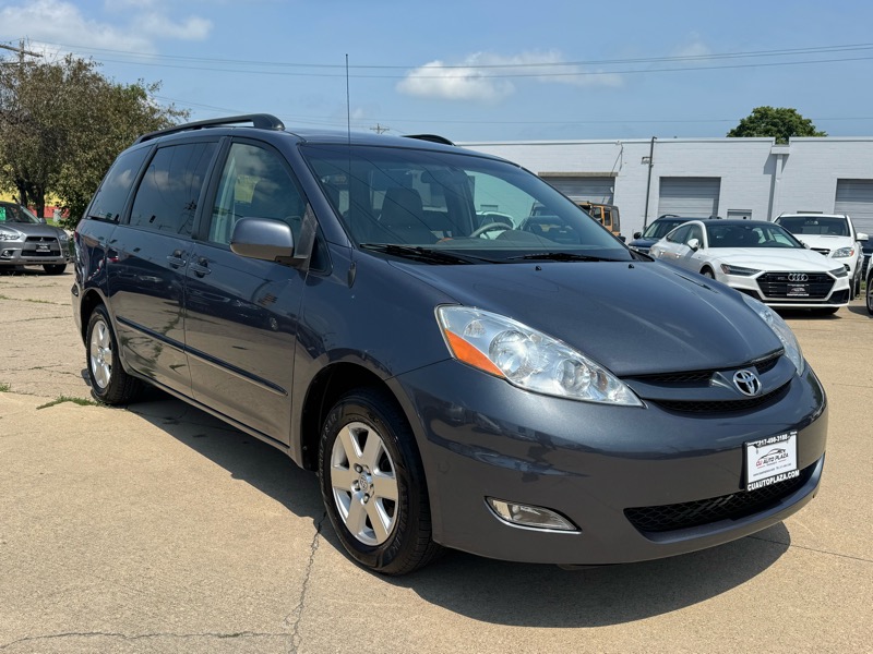 Toyota Sienna XLE FWD 2009 Toyota Sienna XLE FWD 2009