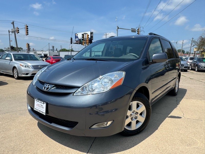 Toyota Sienna XLE FWD 2009 Toyota Sienna XLE FWD 2009