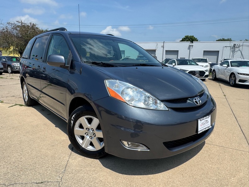 Toyota Sienna XLE FWD 2009 Toyota Sienna XLE FWD 2009