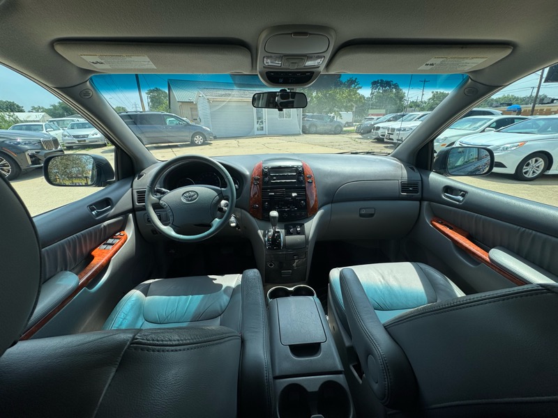 Toyota Sienna XLE FWD 2009 Toyota Sienna XLE FWD 2009