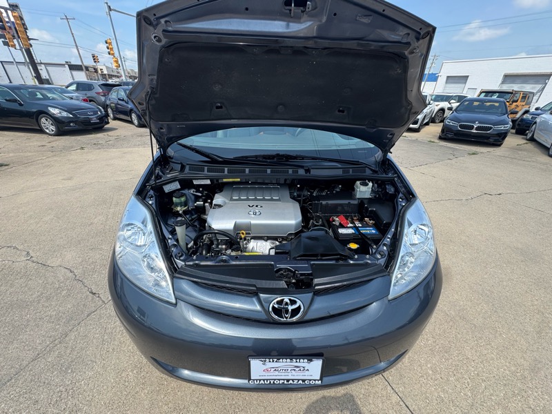 Toyota Sienna XLE FWD 2009 Toyota Sienna XLE FWD 2009