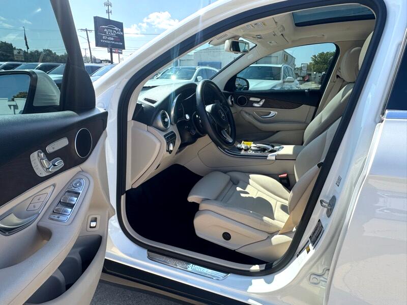 Mercedes-Benz GLC-Class GLC300 4MATIC 2019 Mercedes-Benz GLC-Class GLC300 4MATIC 2019