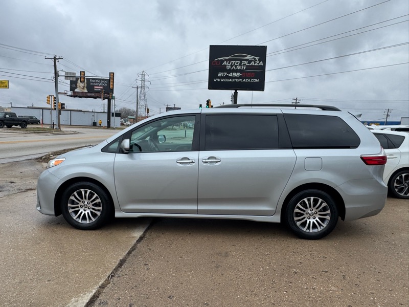Toyota Sienna Limited Premium 7-Passenger 2020