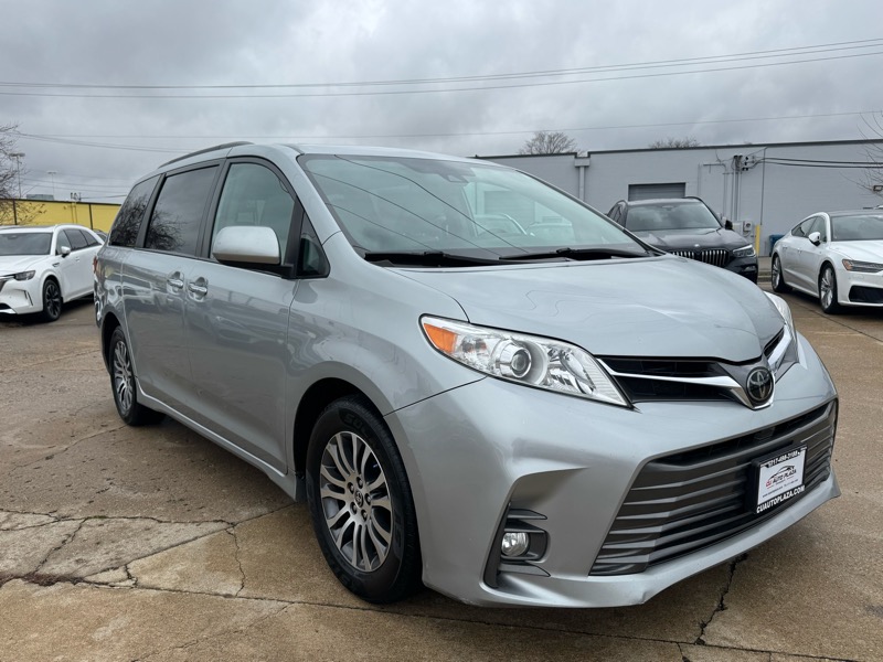 Toyota Sienna Limited Premium 7-Passenger 2020