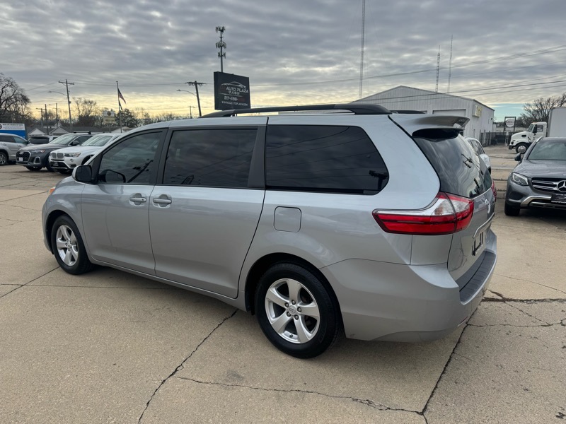 Toyota Sienna LE FWD 8-Passenger V6 2015