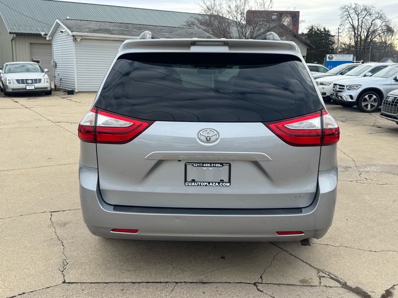 Toyota Sienna LE FWD 8-Passenger V6 2015