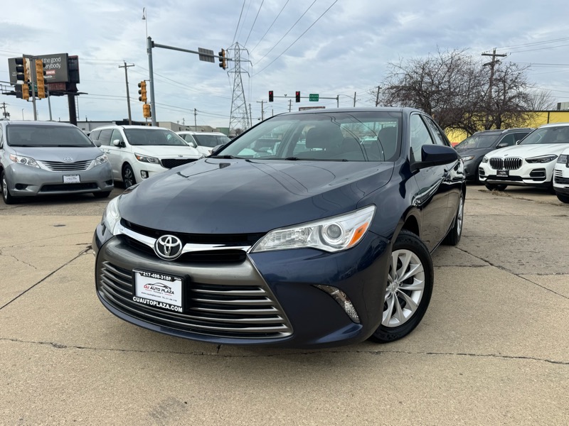 Toyota Camry LE 2017