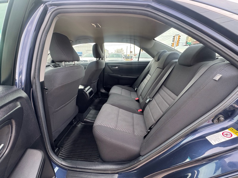 Toyota Camry LE 2017