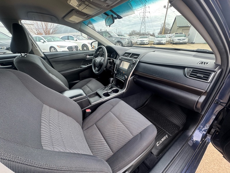 Toyota Camry LE 2017