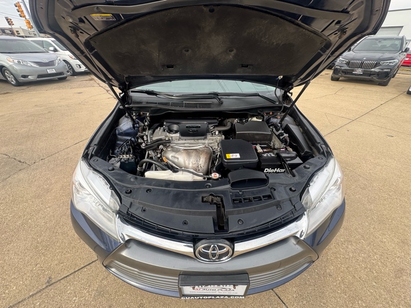 Toyota Camry LE 2017