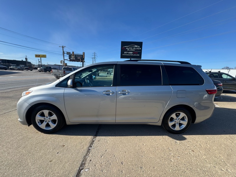 Toyota Sienna LE FWD 8-Passenger V6 2015