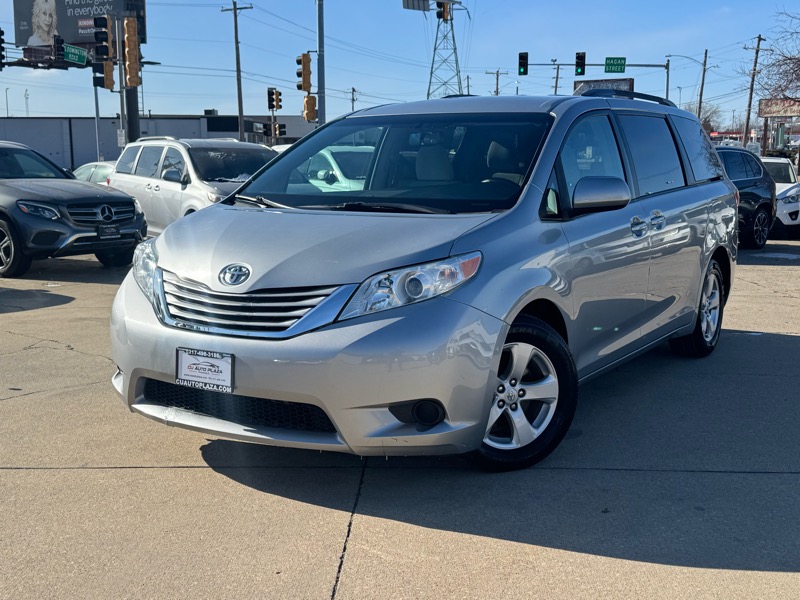 Toyota Sienna LE FWD 8-Passenger V6 2015