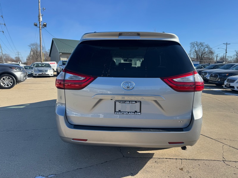 Toyota Sienna LE FWD 8-Passenger V6 2015