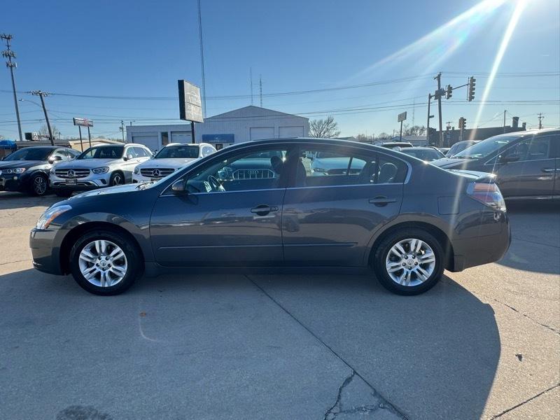 Nissan Altima 2.5 S 2011