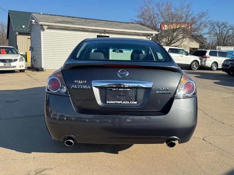 Nissan Altima 2.5 S 2011